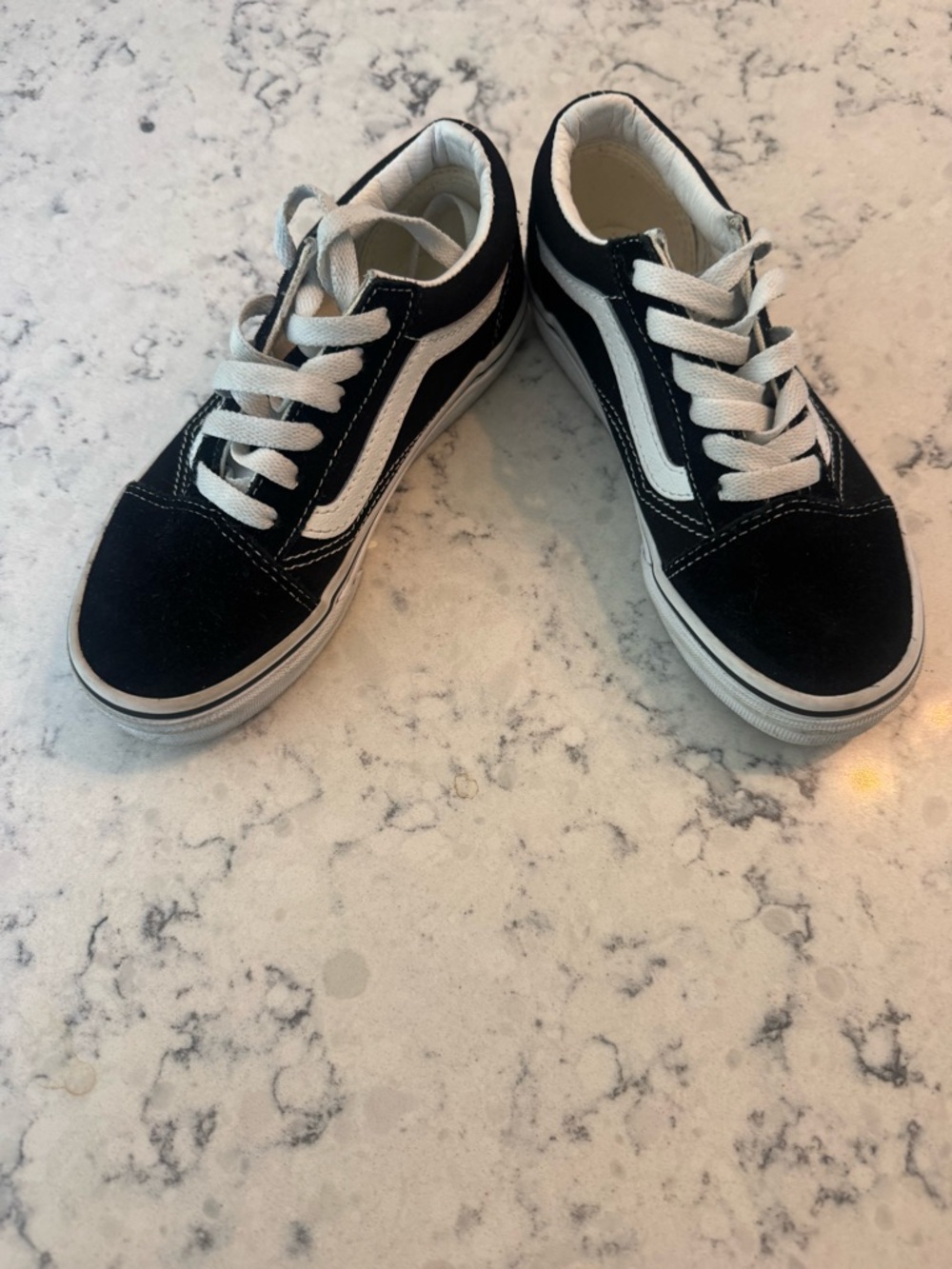 Vans Black and White Old Skool Low-Top Sneakers CHILDRENS SIZE 1  UNISEX